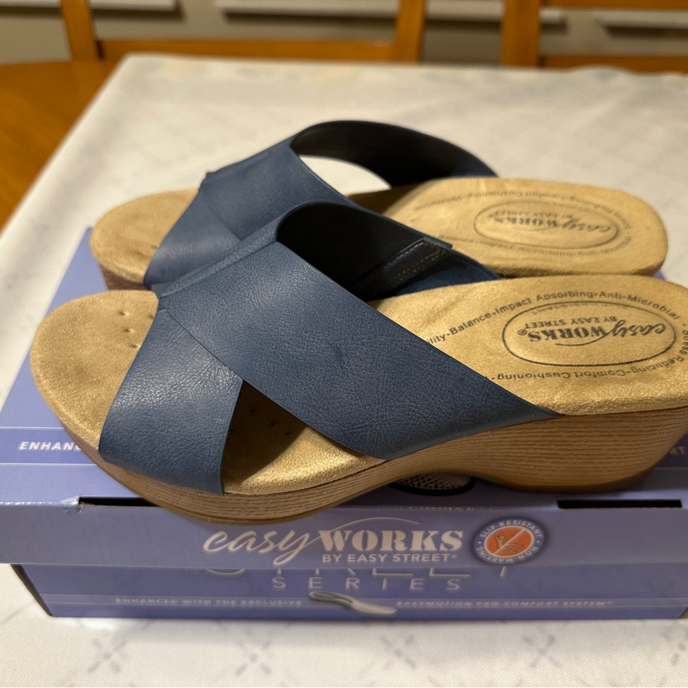 Easy Works by Easy Street Womens Wedge Sandals - Ragan Demim blue